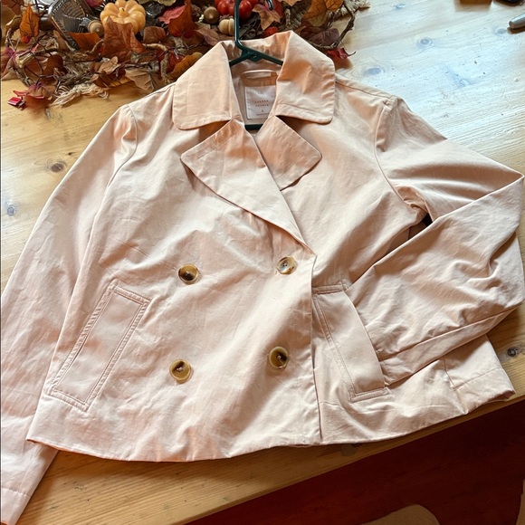 LC Lauren Conrad Short Trench Coat Size Small Cream Tan EUC - Picture 2 of 16